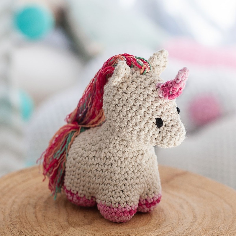 DIY Crochet Kit Unicorn Nora – Almond PAK119