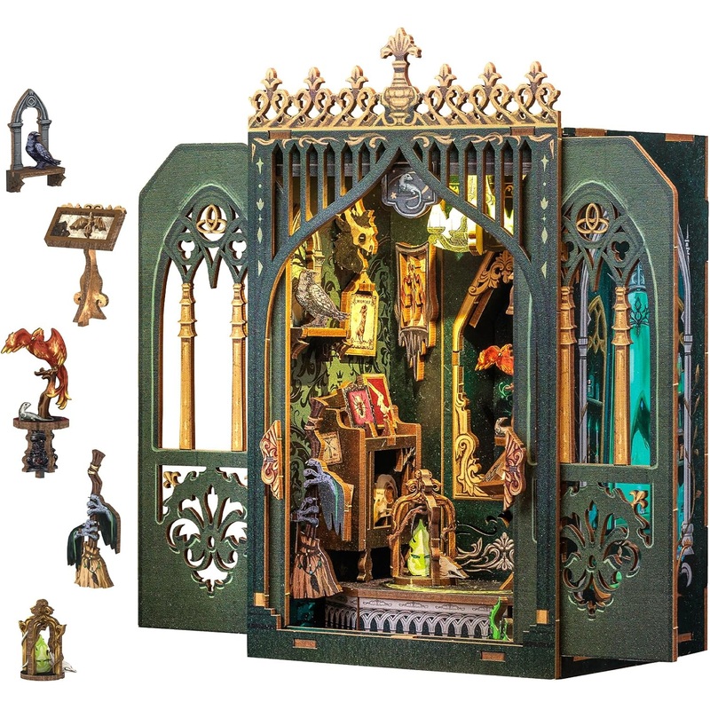 Book Nook Wizardi Miniature – The Darkness Herbarium Roombox Kit