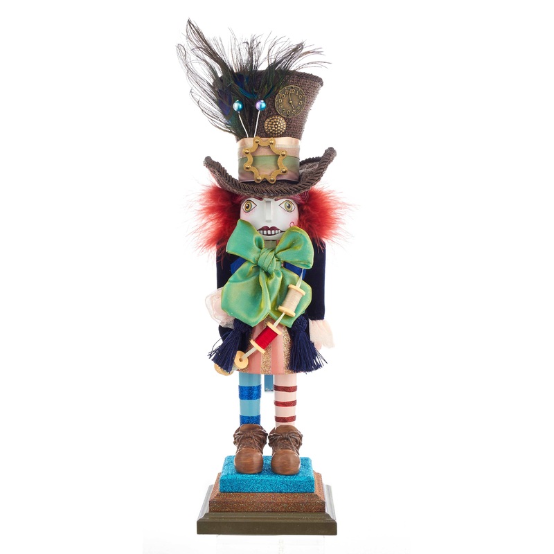 18HOLLYWOOD HATTER NUTCRACKER