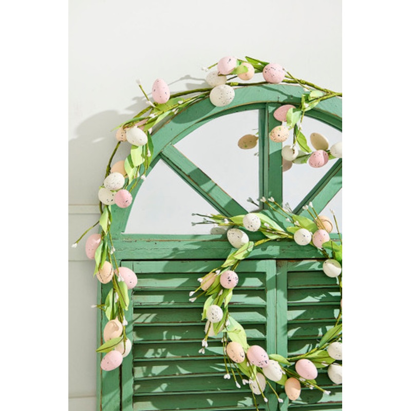 45 White & Pink Egg Garland