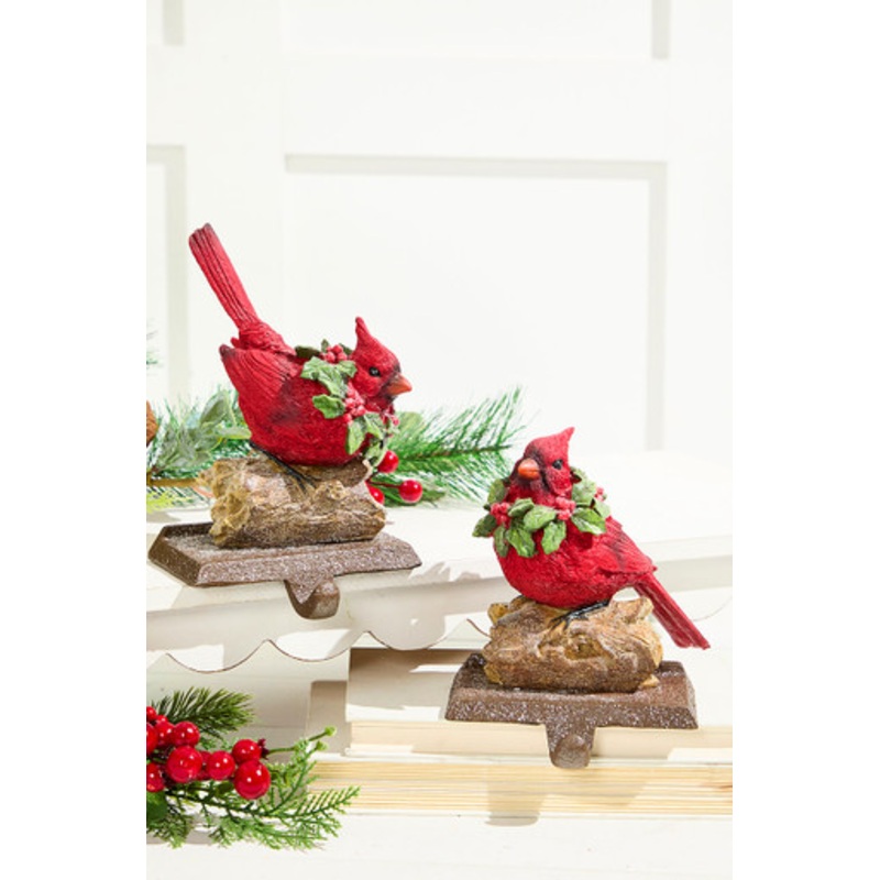 7-9 Resin Cardinal On Log Stocking Holder