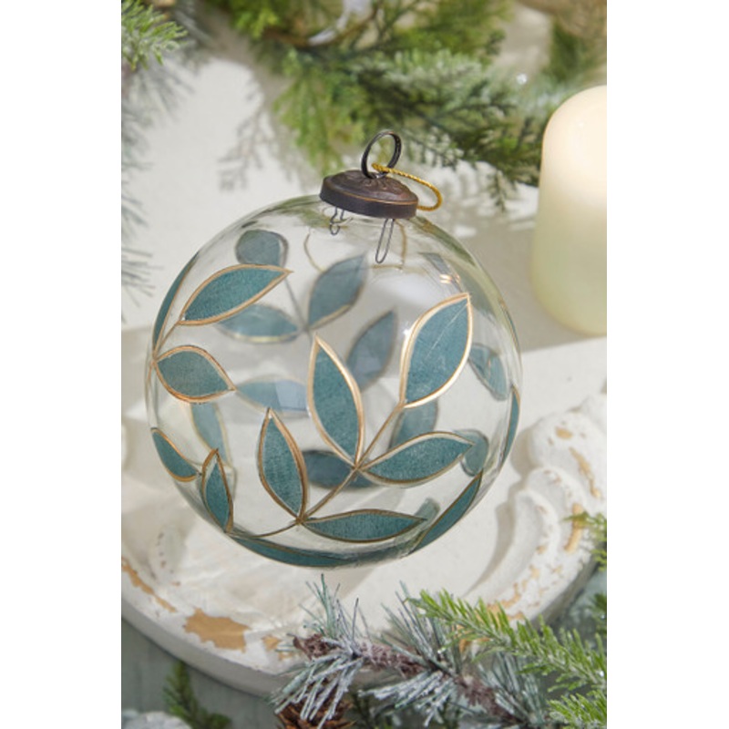 5 Painted Laurel Glass Ornament – Green