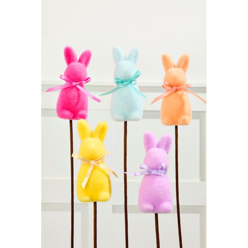 23 Colorful Bunny Spray