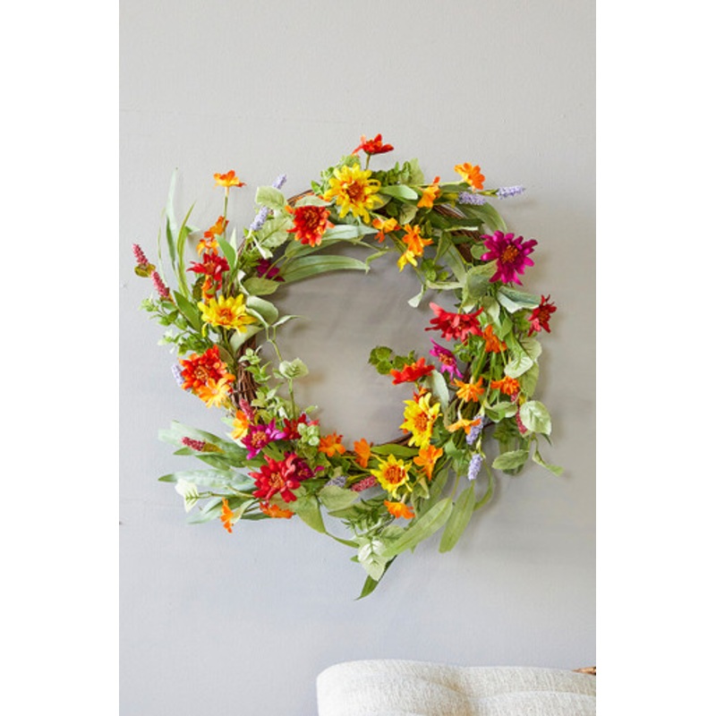 24 Mixed Daisy Wreath