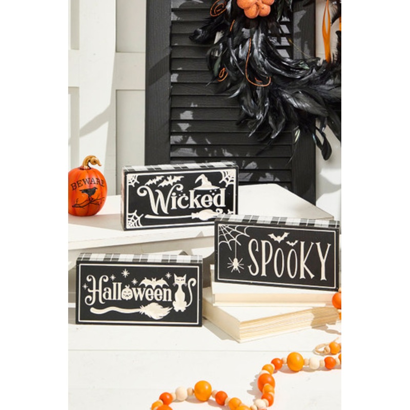 7.8 Wood Halloween Design Engraved Block