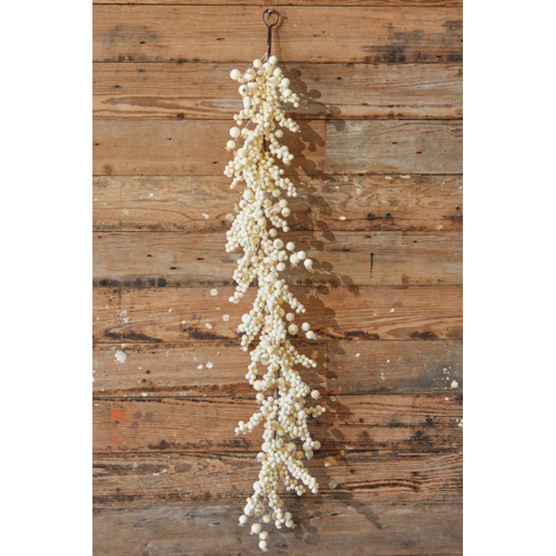 4′ WP Cream Weathered Berry Garland