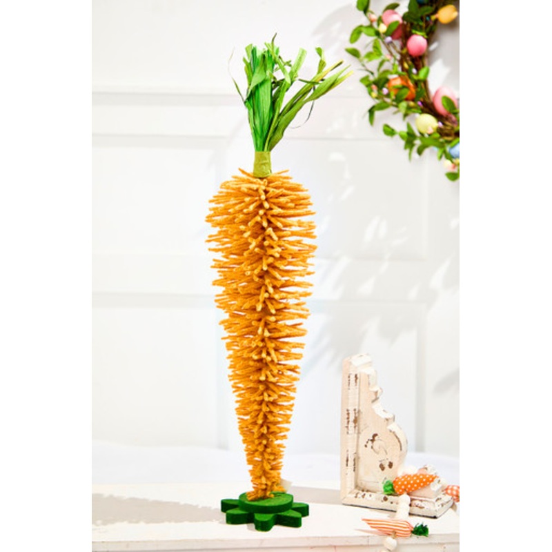 24 Large Standing Carrot